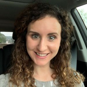 Meet your Posher, Kara